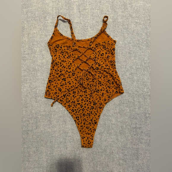 Wild Fable Leopard Print Bodysuit - Picture 4 of 7